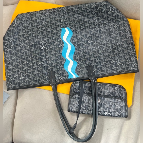Goyard Tote Bag with pouch - Picture 2 of 16